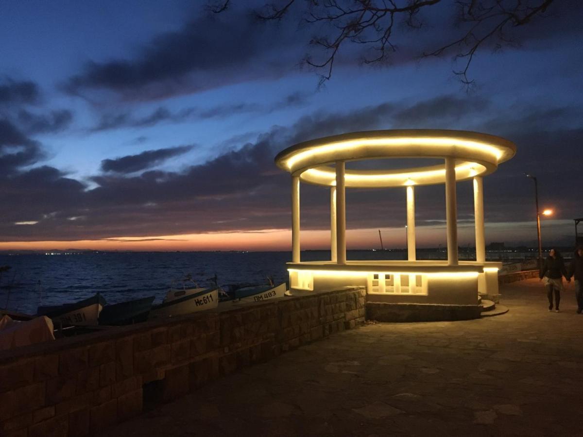 Apartments Sea Sounds Pomorie Exterior photo