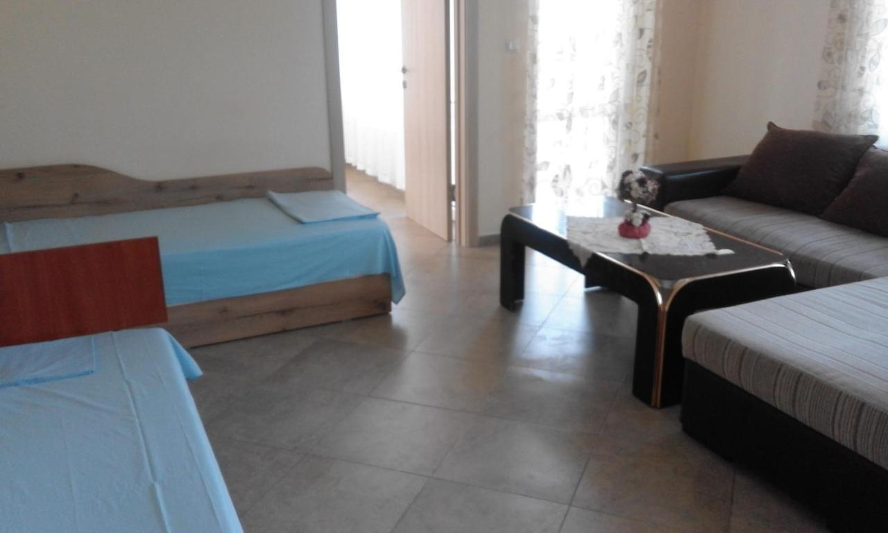 Apartments Sea Sounds Pomorie Exterior photo
