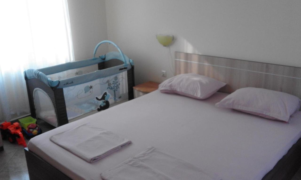 Apartments Sea Sounds Pomorie Exterior photo