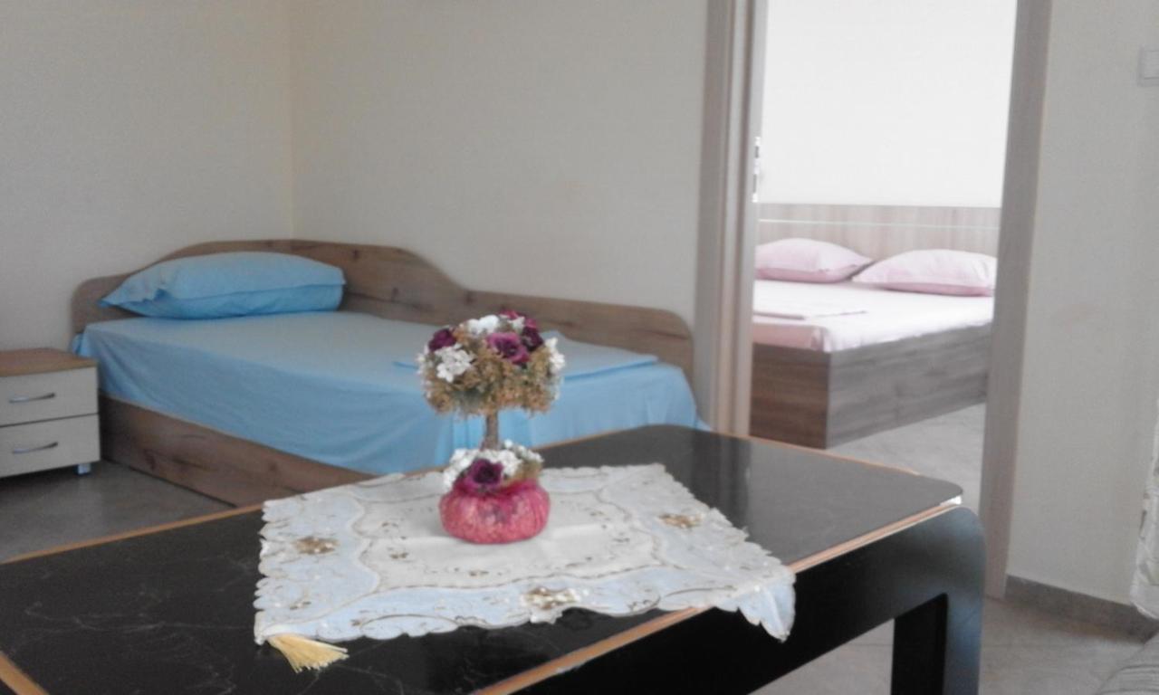 Apartments Sea Sounds Pomorie Exterior photo